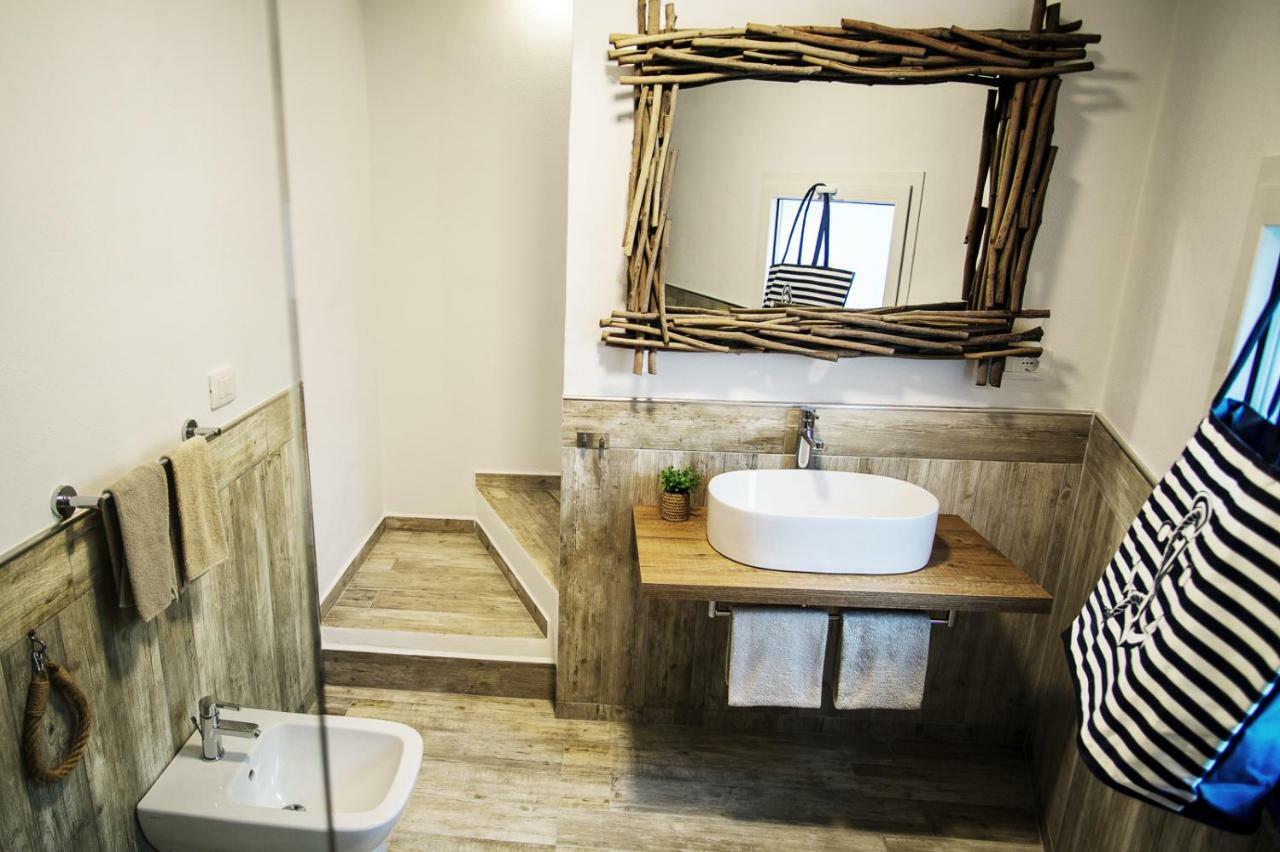 Villa Elena B&B experience Santa Teresa di Gallura Esterno foto
